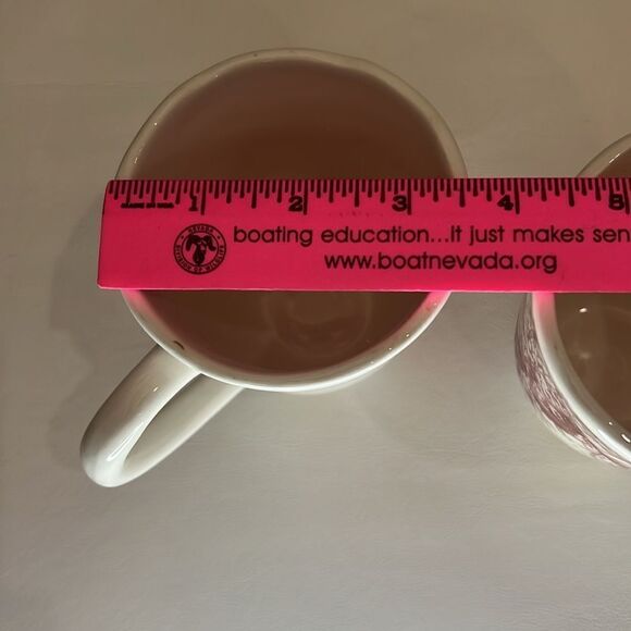 Reba Harmony For The Home Coffee Cups Mugs Set 2 Christmas White Red Gold Scroll - Picture 5 of 5